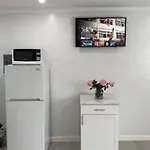 Chez Rose Bungalow
